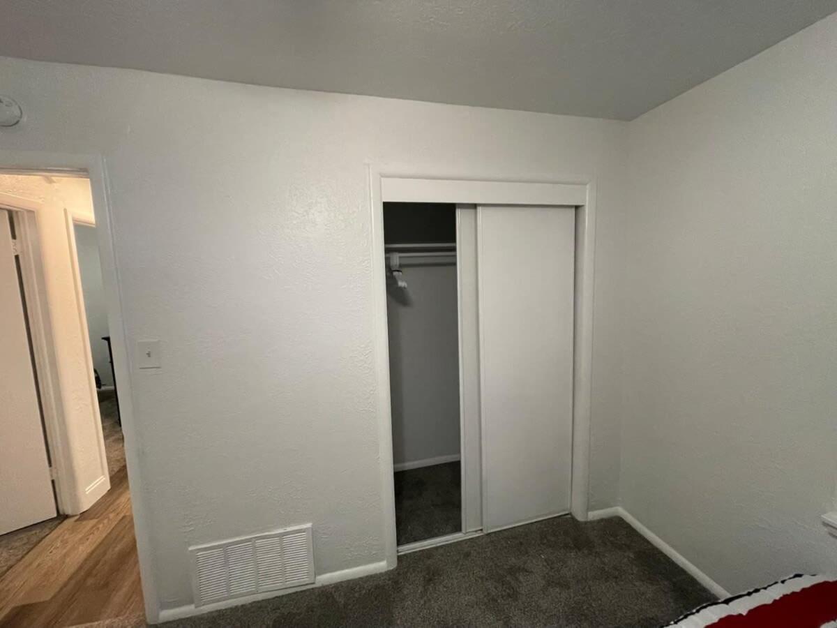 Cozy 3-Bedroom, 1-Bath Home Close To Fort Sill 로턴 외부 사진