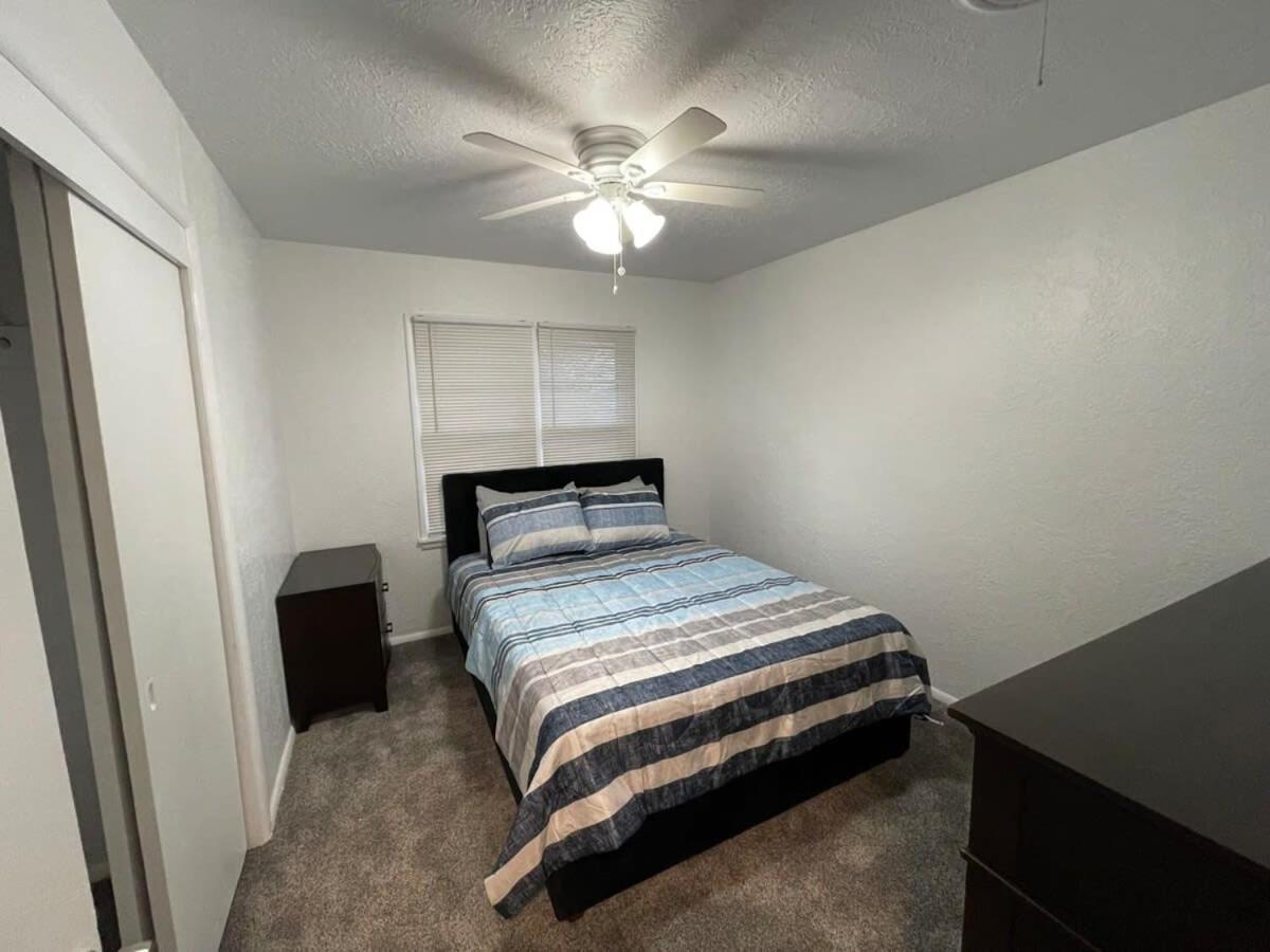 Cozy 3-Bedroom, 1-Bath Home Close To Fort Sill 로턴 외부 사진